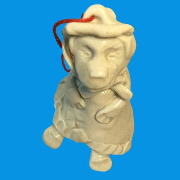 White Dog in Dress Bonnet Vintage Rustic Primitive Unique Ceramic Pinch Art OOAK - Picture 5 of 7